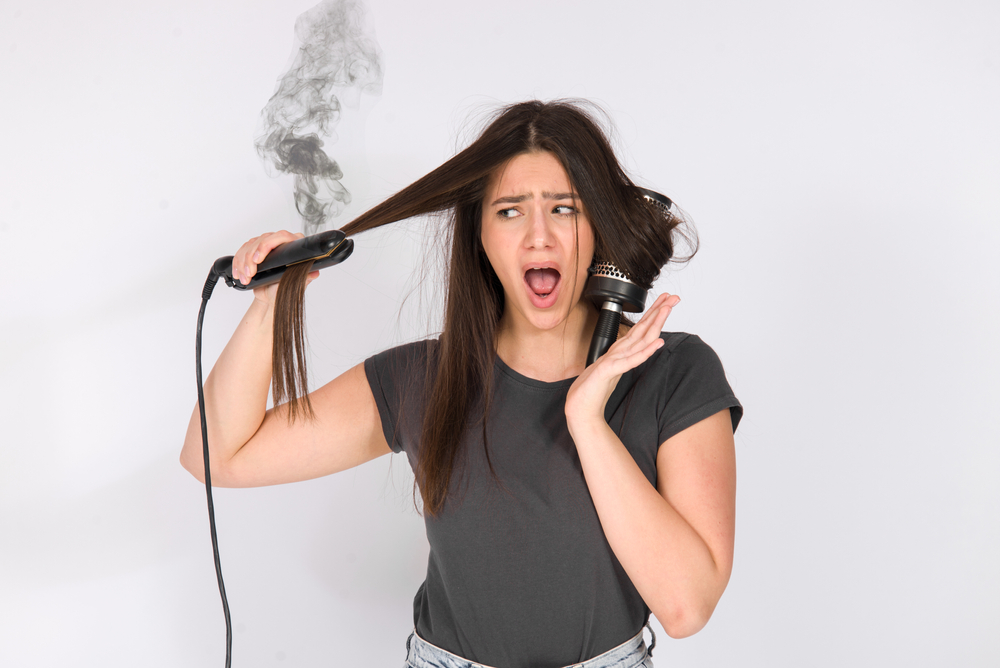 Tutti i modi in cui ti rovini i capelli