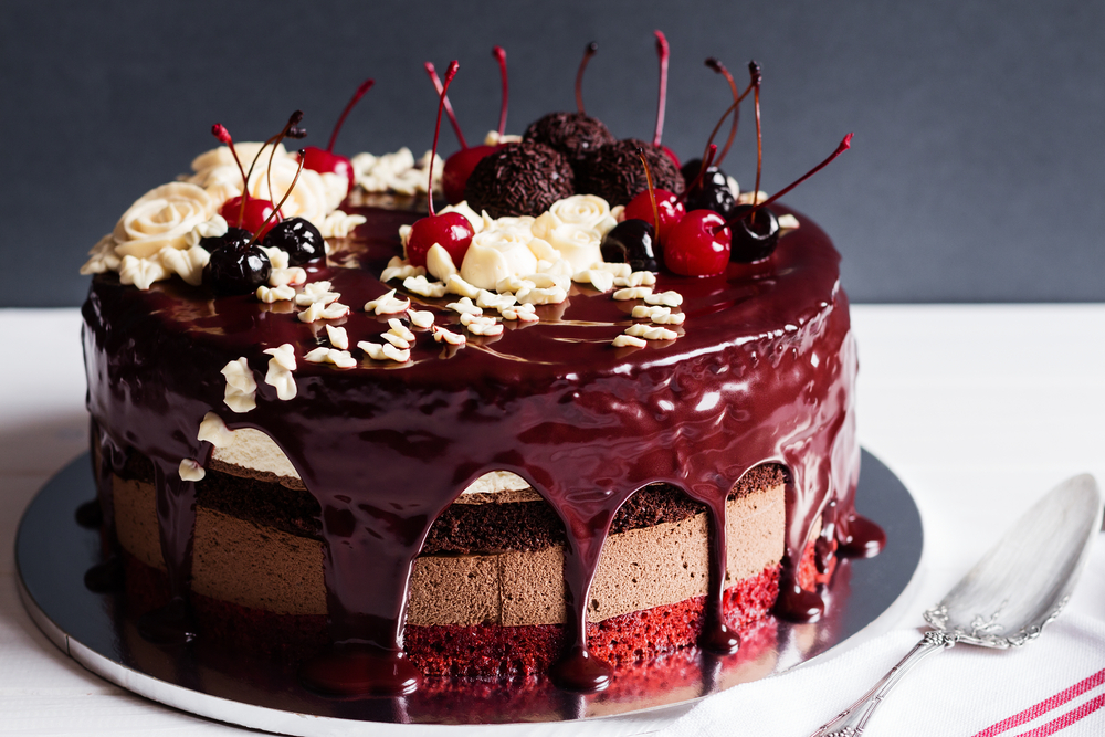 torte-decorate-ciliegie-1.jpg