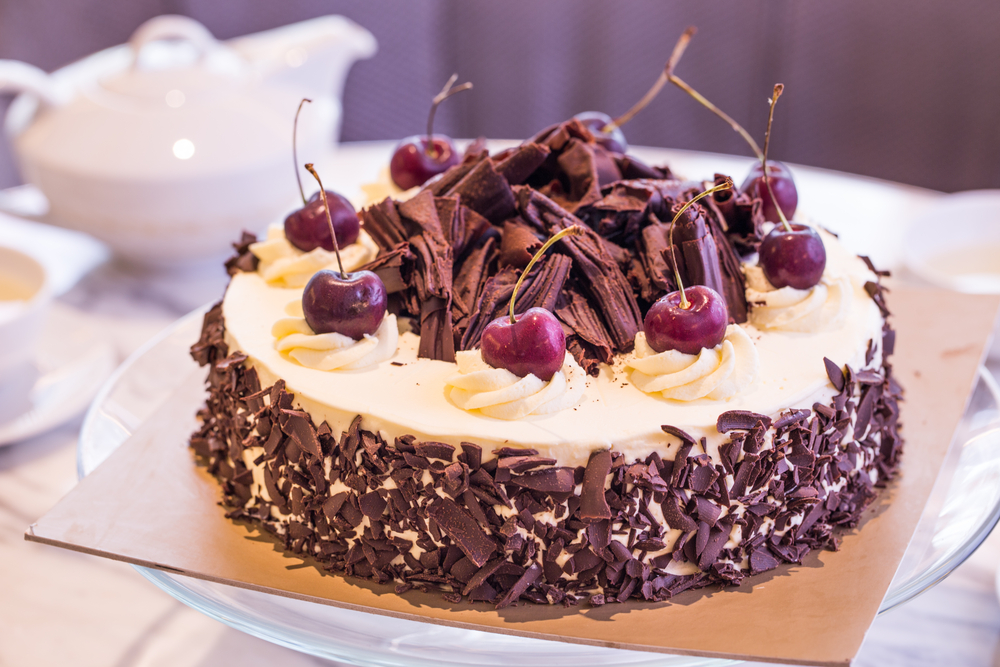 torte-decorate-ciliegie-3.jpg