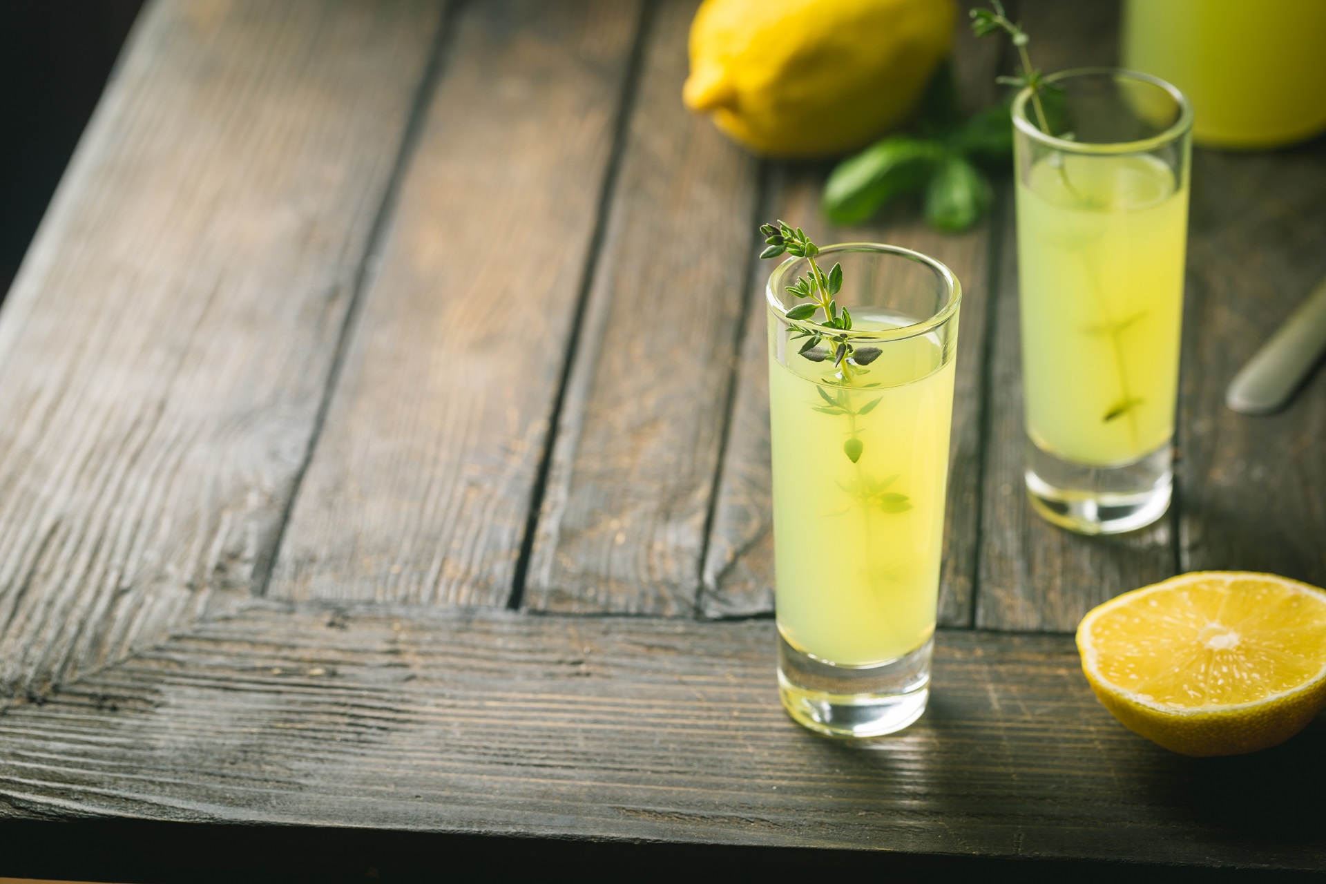 Limoncello fatto in casa, la ricetta della nonna