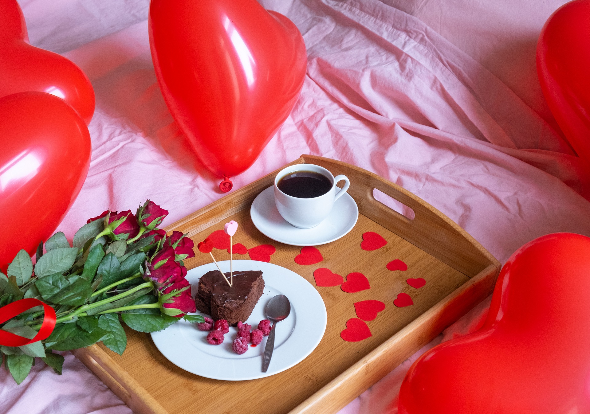 Inizio di una storia d'amore, le frasi più romantiche