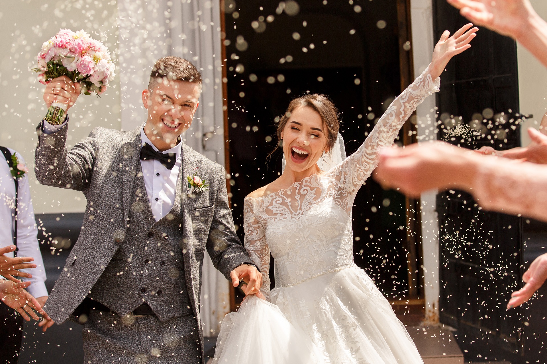 Frasi per matrimonio simpatiche, per biglietti di auguri spiritosi