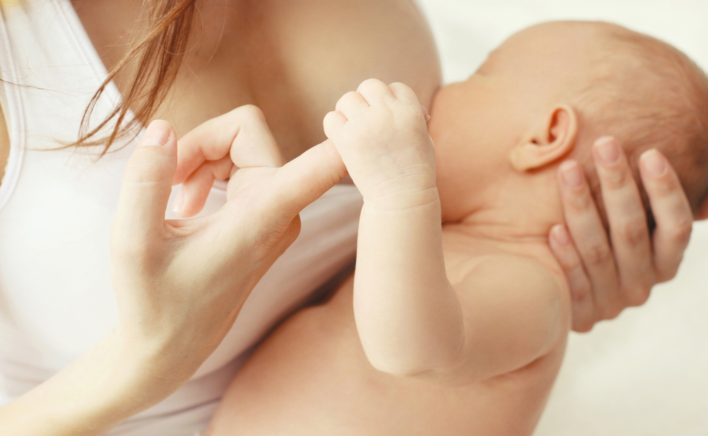 Quali sono le domande più frequenti che si fanno le mamme che stanno allattando al seno