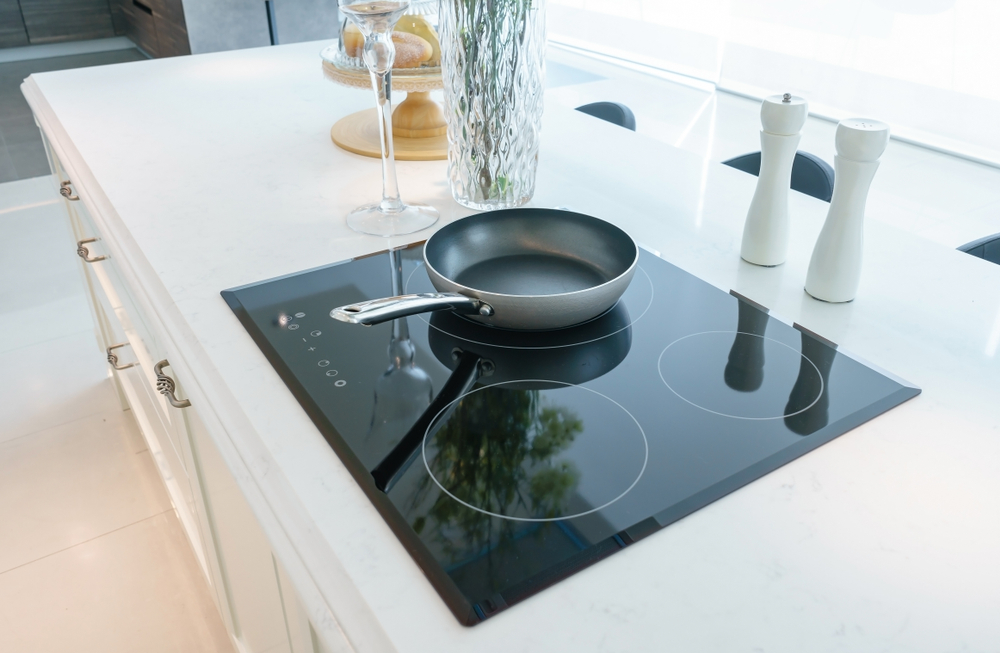 Cucina a induzione, quali sono i pro e i contro?