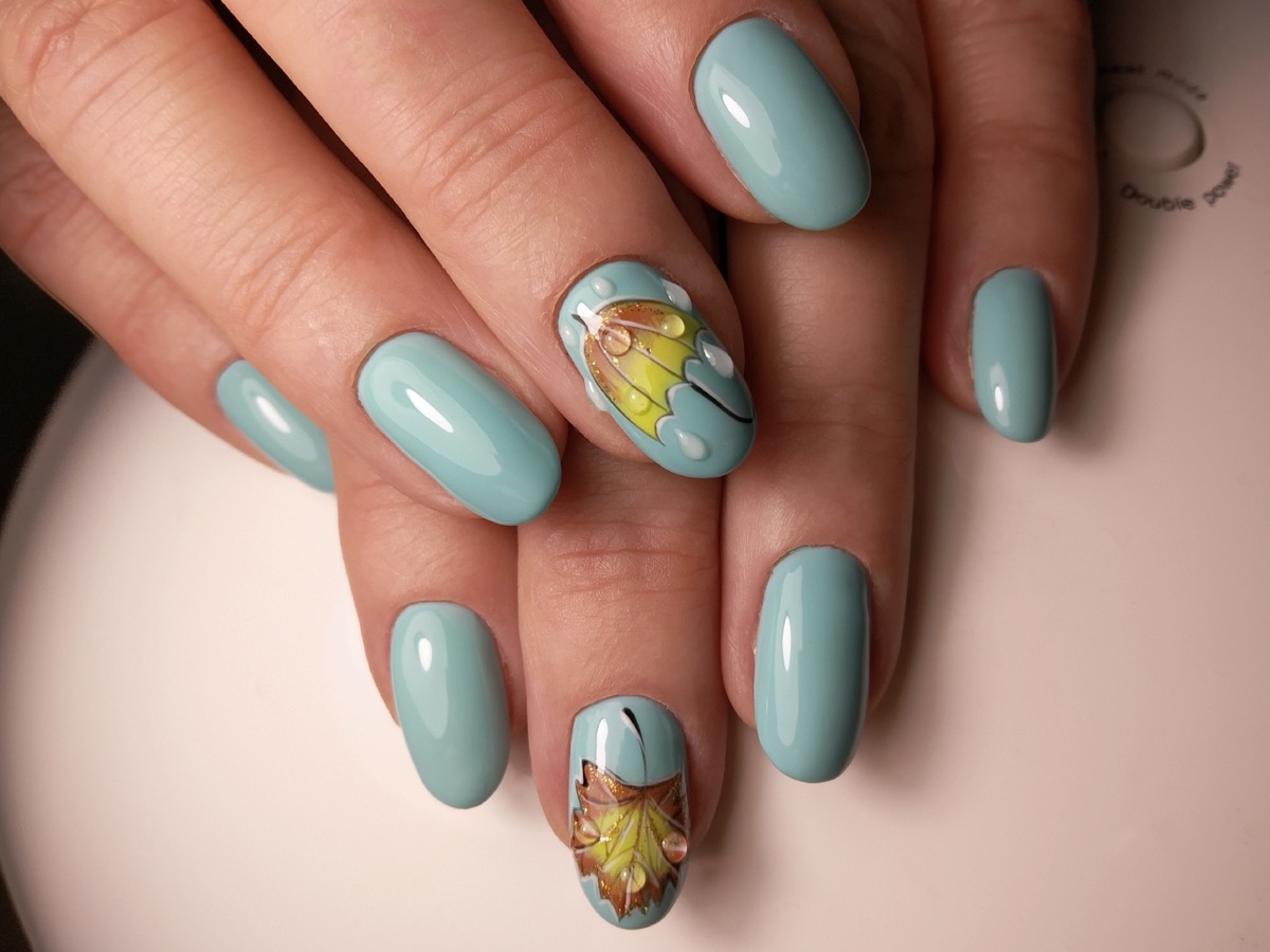 Nail-art-autunno-2022-trend-5.jpeg