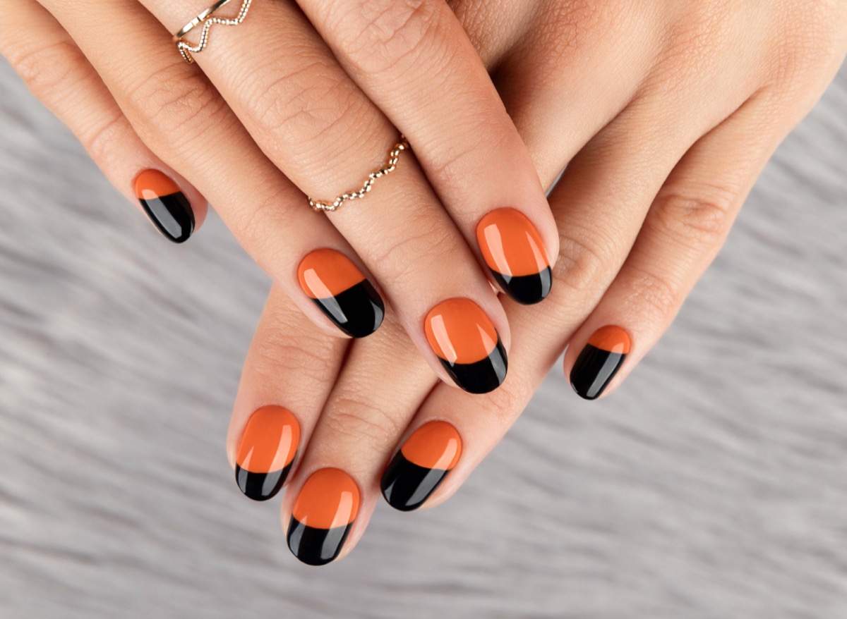 Nail-art-autunno-2022-trend-6.jpeg