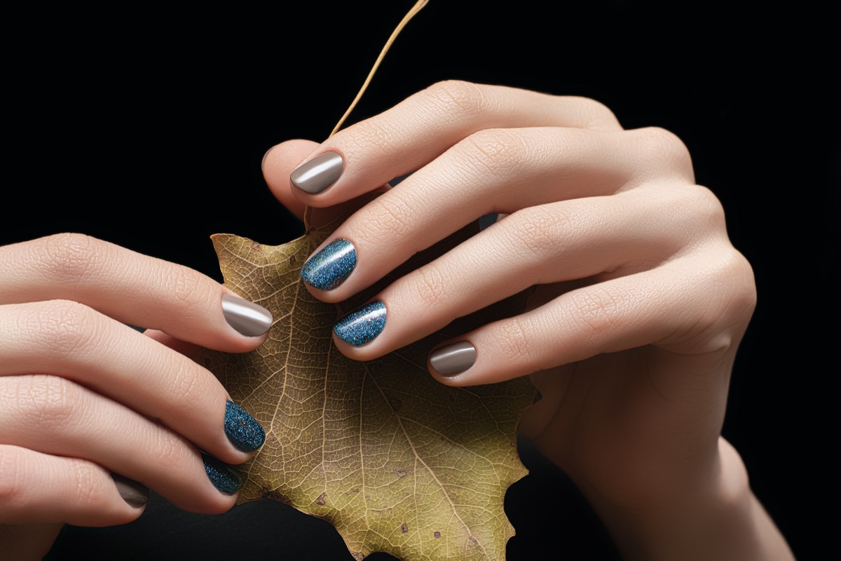 Nail-art-autunno-2022-trend-8.jpeg