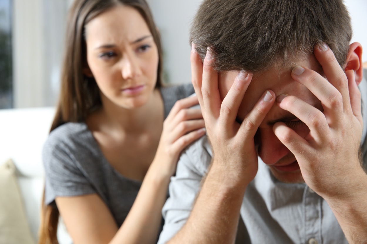 Partner che soffre di ansia: come aiutarlo