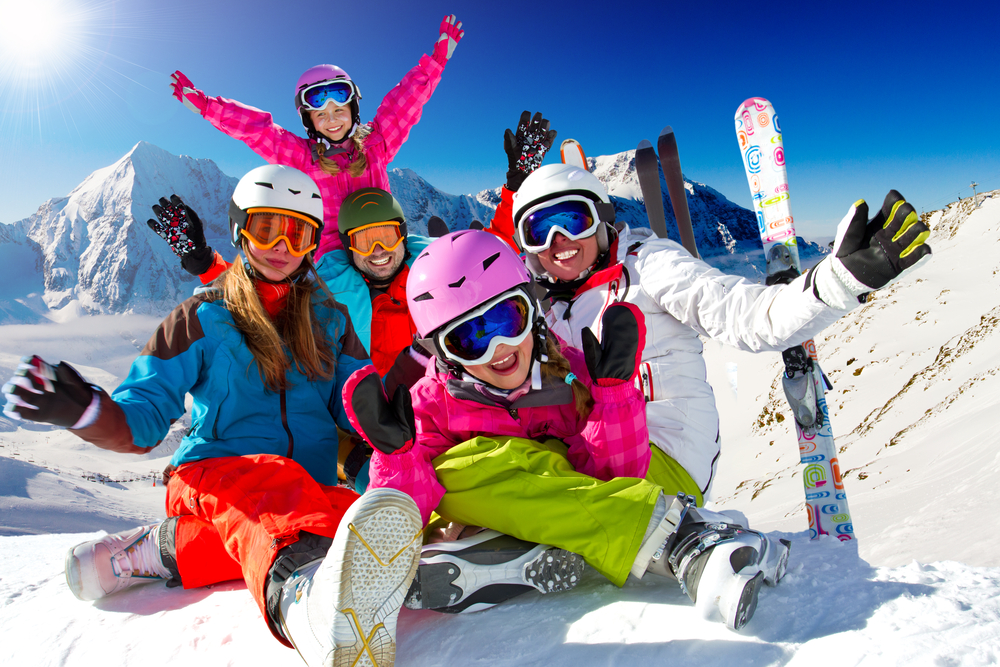 Casco per lo sci: l'accessorio che devi sempre indossare sulle piste