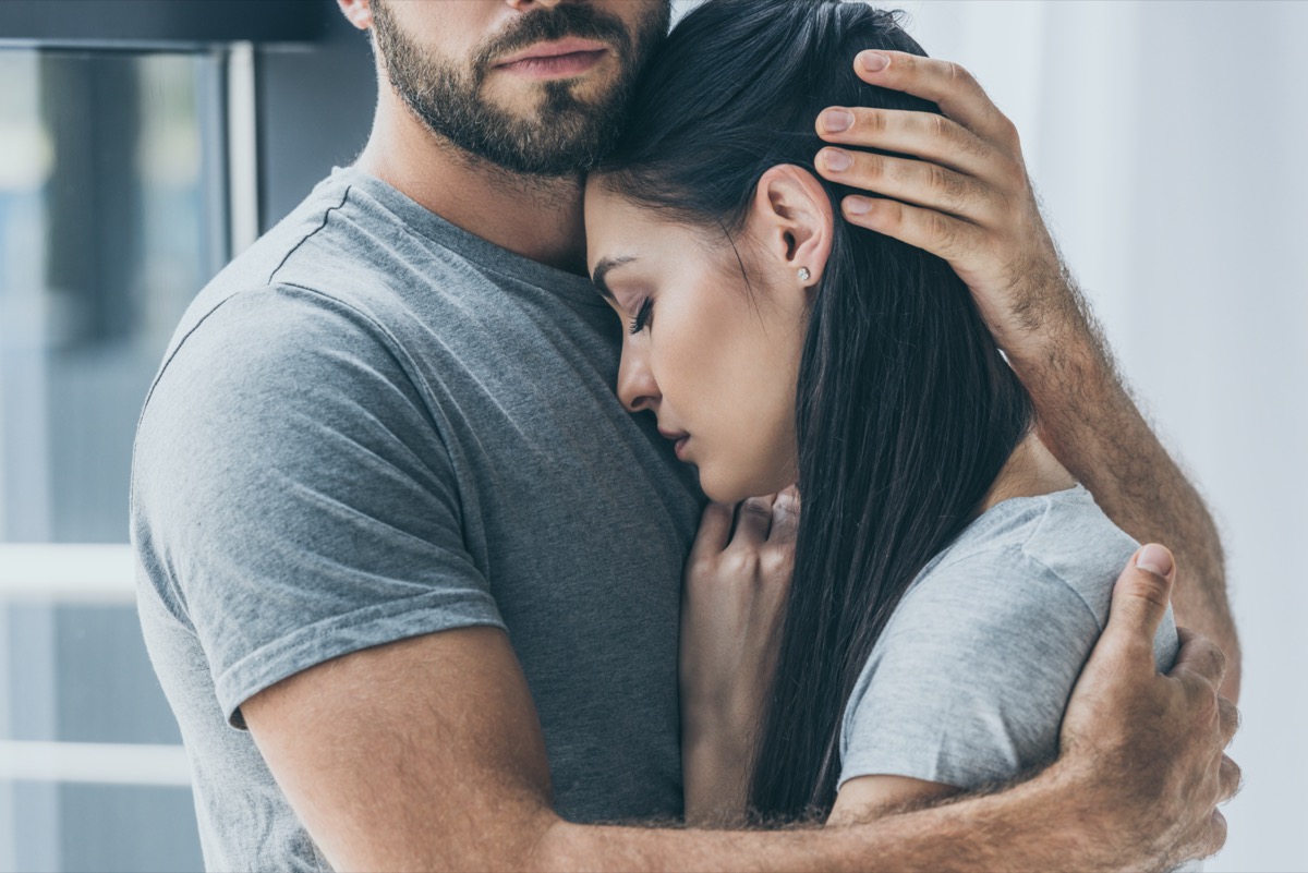 Lui mi ama ma io no: cosa fare in questi casi