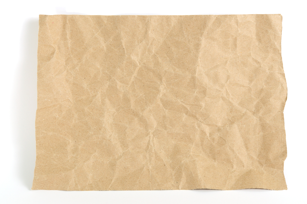 Lavoretti d'autunno con carta da pacchi: le decorazioni a forma di girasole
