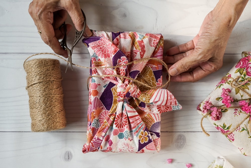 Pacchetti regalo zero waste: 3 idee per incarti fai da te