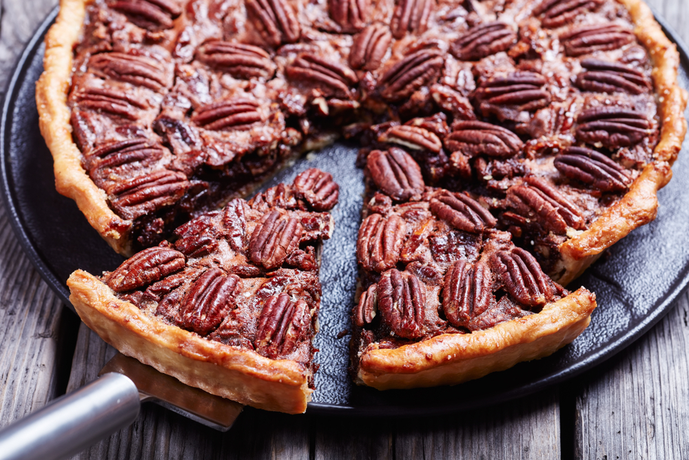 Ricetta della torta al cioccolato con noci pecan