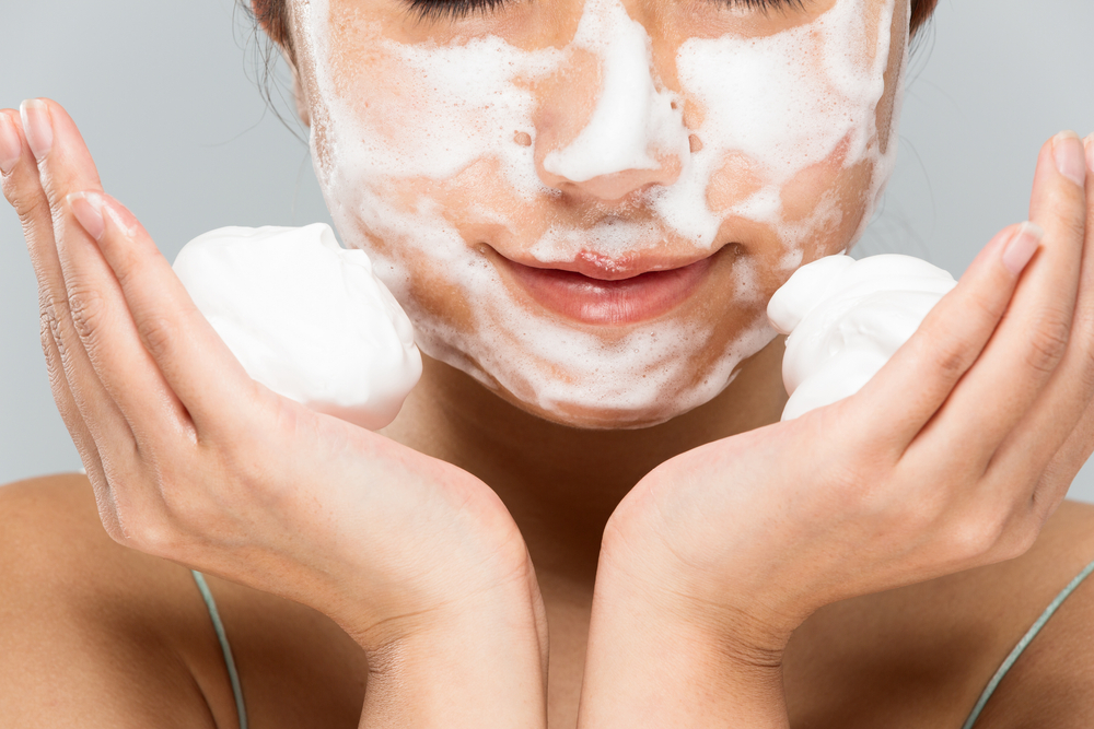 Detergente viso: qual è quello adatto alla tua pelle