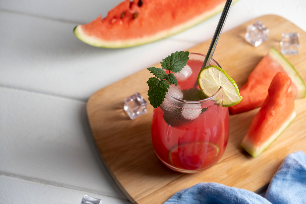 Mojito all’anguria, il drink delle serate estive