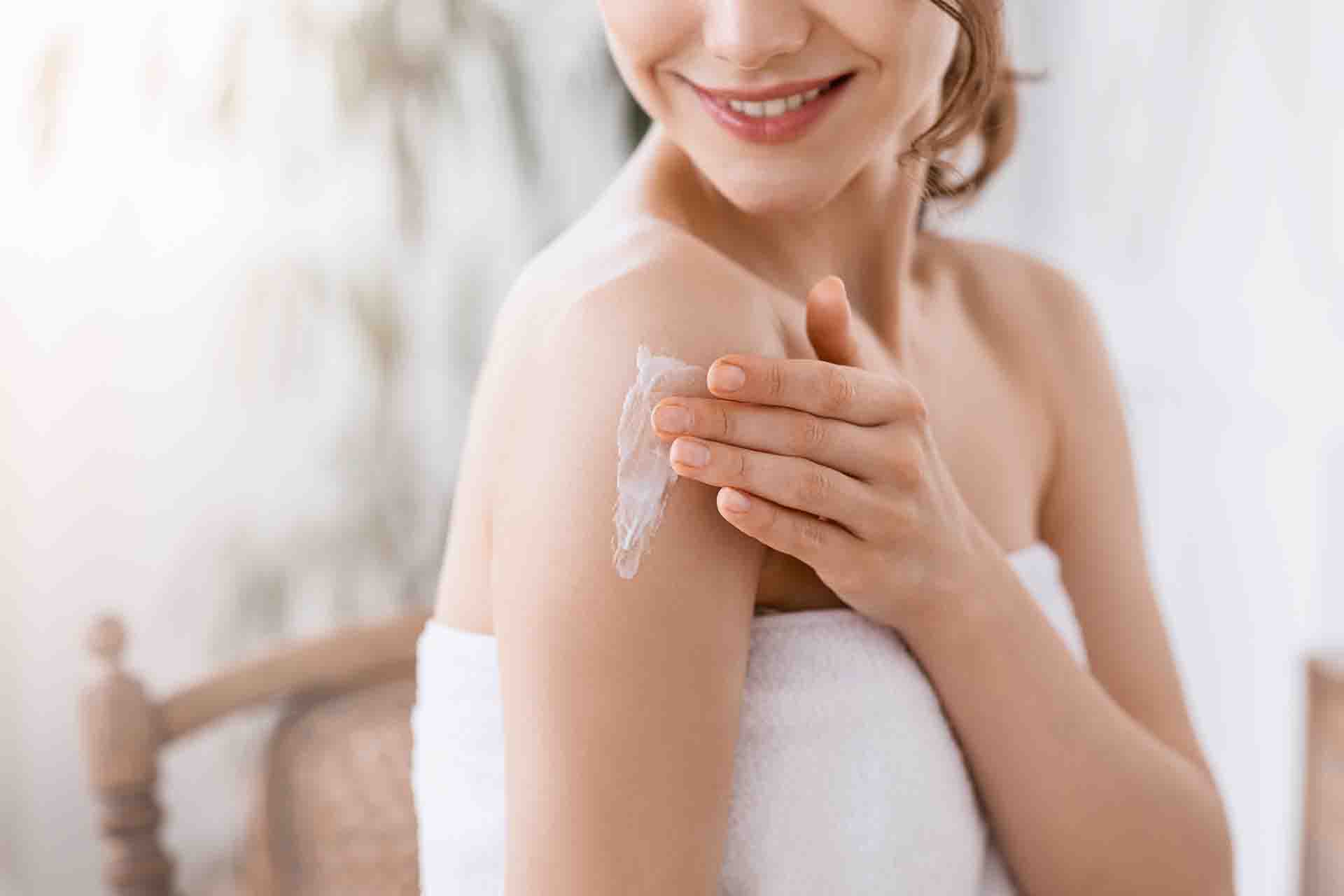 Meglio idratare il corpo con una crema o un olio?