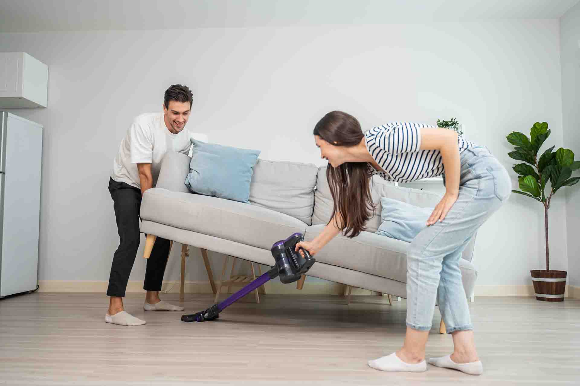 4 modi per divertirsi pulendo casa