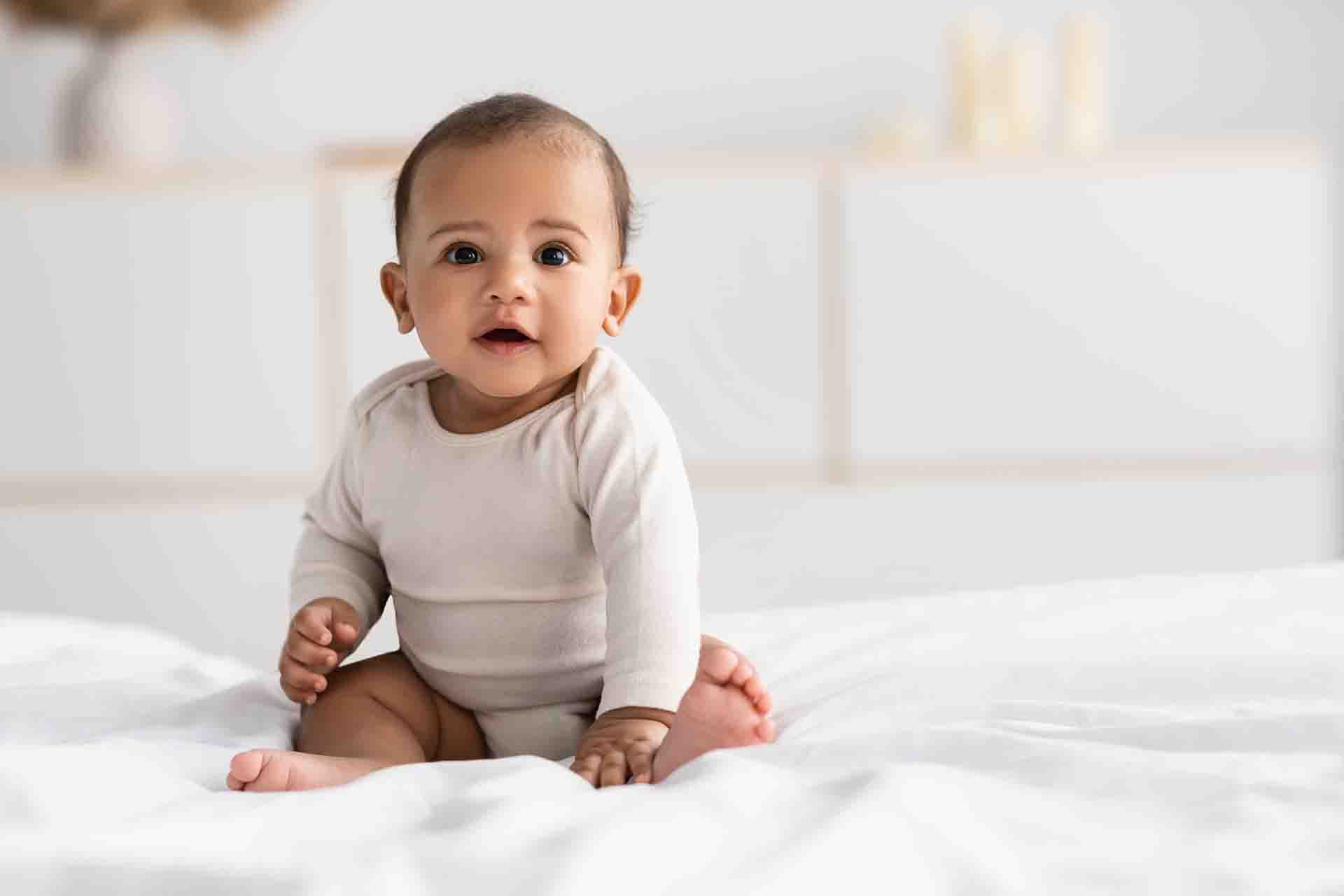 Bambino, la bellissima poesia di Alda Merini