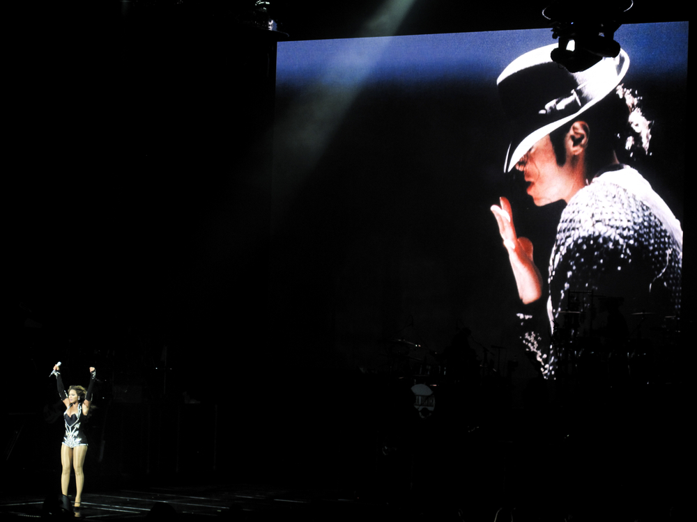 Michael Jackson: frasi celebri dalle sue canzoni più belle