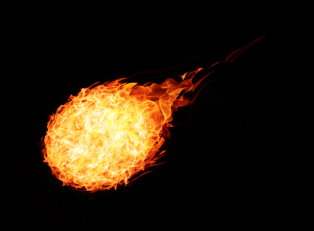 Idee per Carnevale fai da te: crea il costume palla di fuoco