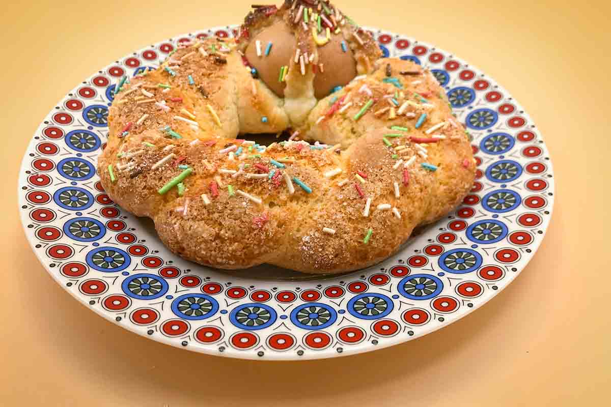 La ricetta del corrucolo pugliese, tipico dolce di Pasqua