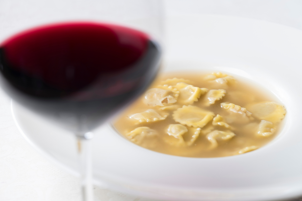 Quale vino abbinare ai tortellini in brodo