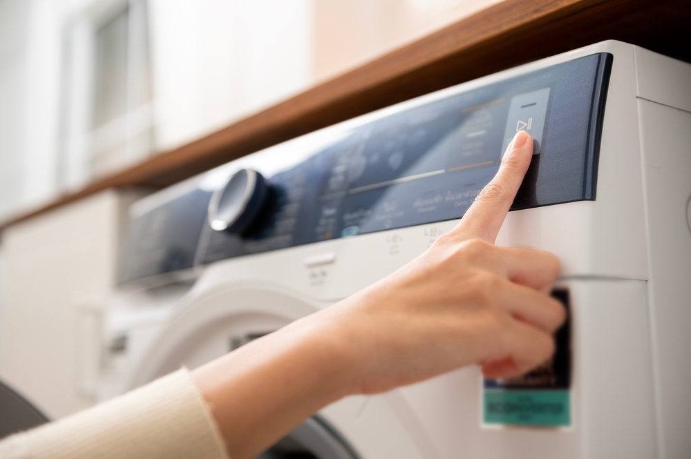 Tingere i tessuti in lavatrice: cambia il look ai capi e all'arredamento non solo a mano