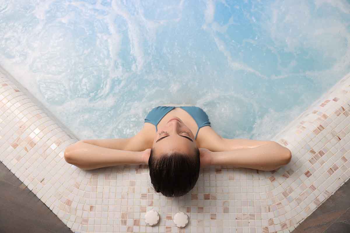 Acqua termale, i benefici per le gambe