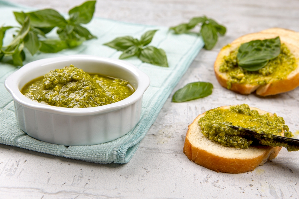 Pesto cremoso di fagioli e zucchine