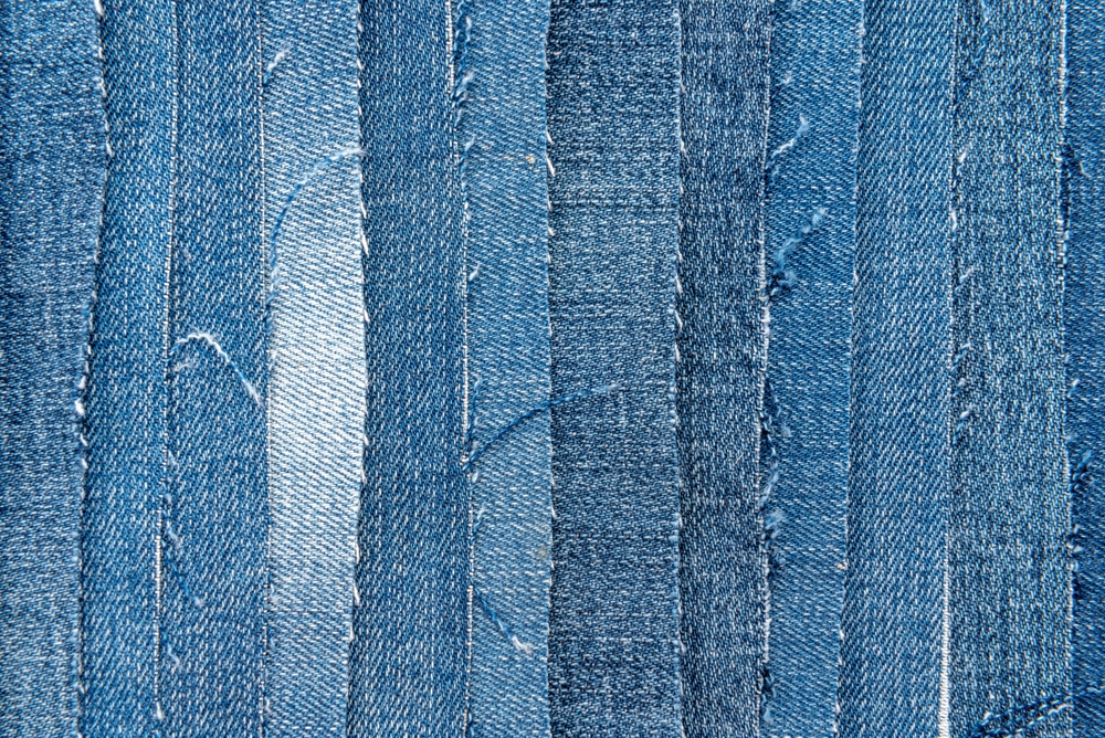 Bracciale fai da te con il riciclo dei vecchi jeans