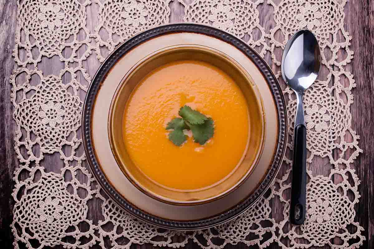 La ricetta della vellutata di carote