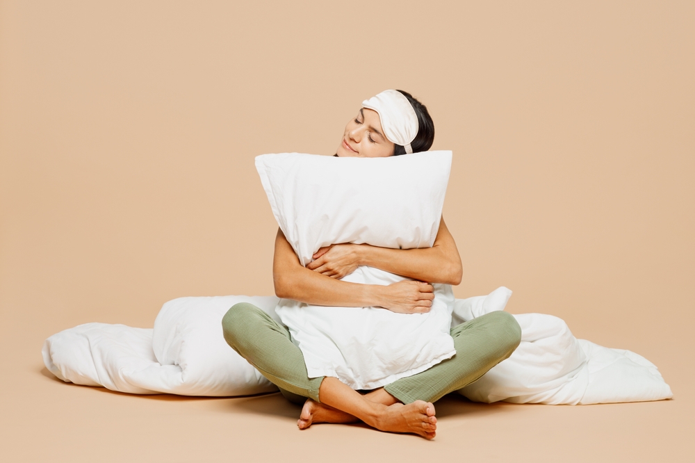 3 consigli per cercare di alzarti subito la mattina quando suona la sveglia