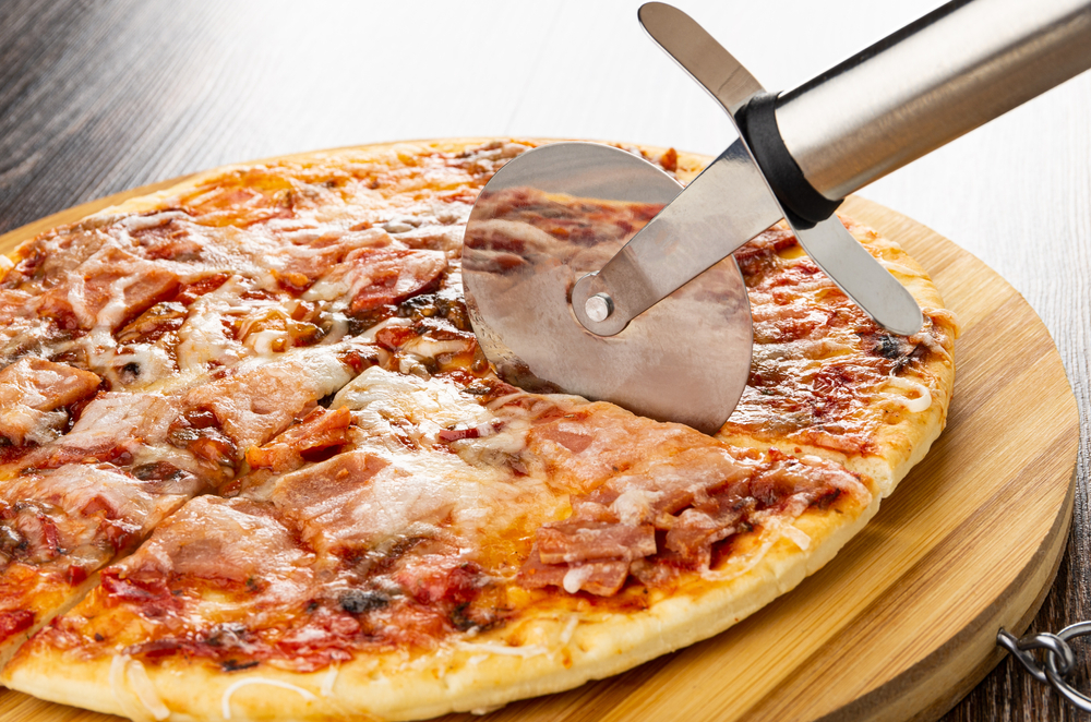 I modi migliori per tagliare la pizza